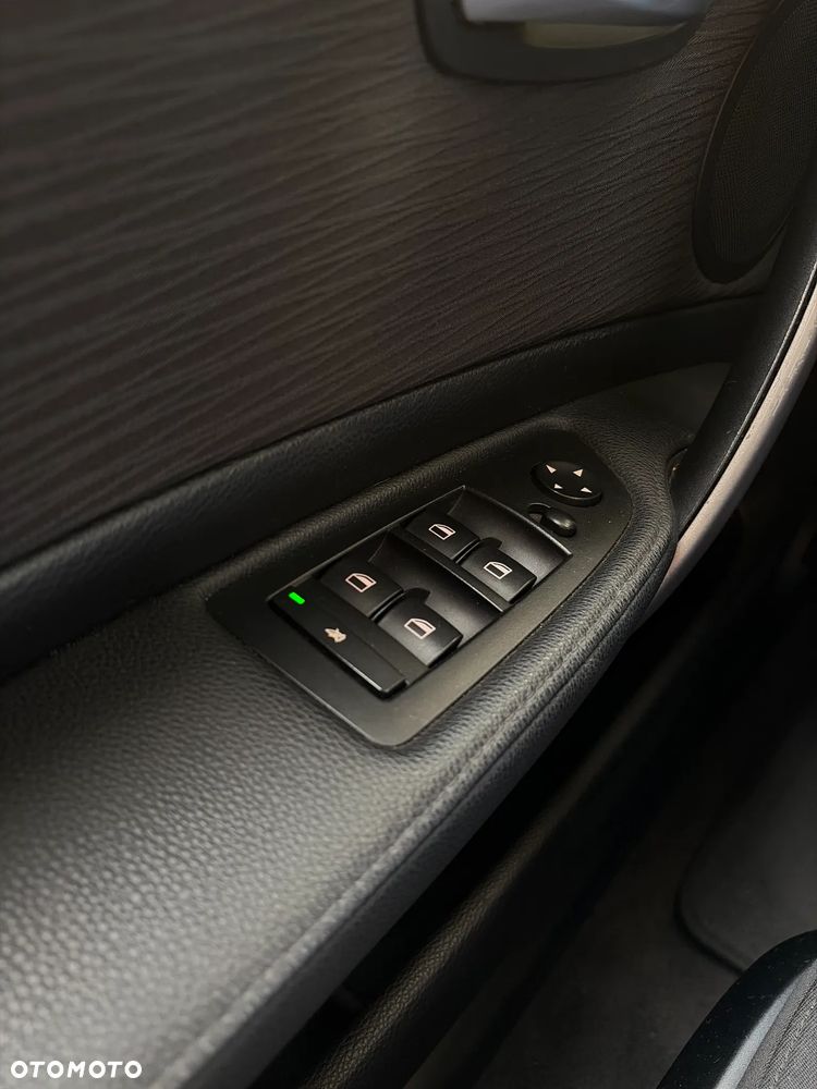 BMW Seria 1 118d - 20