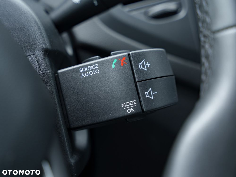 Renault Captur ENERGY dCi 90 Experience - 24