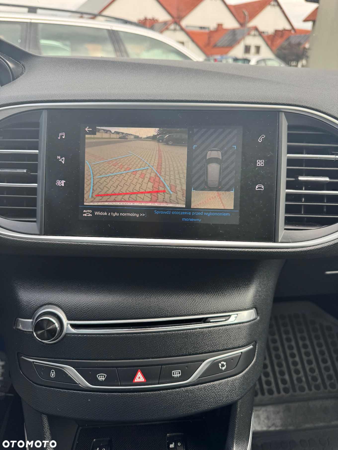 Peugeot 308 1.5 BlueHDi Allure S&S - 10