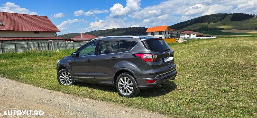Ford Kuga 2.0 TDCi 4WD Powershift Vignale - 8