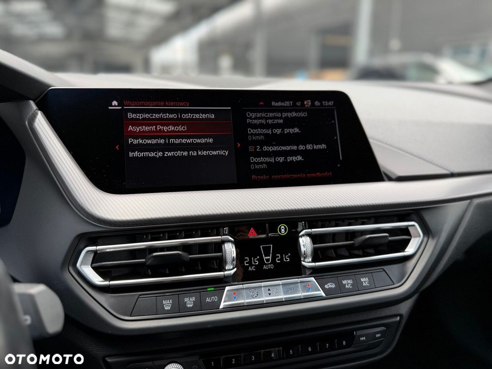 BMW Seria 1 - 32