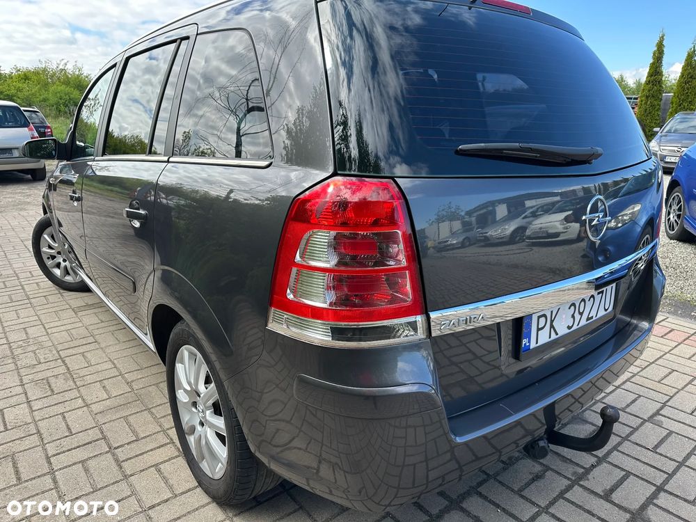Opel Zafira - 14