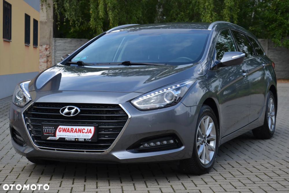 Hyundai i40 Kombi blue 1.7 CRDi DCT Premium - 1