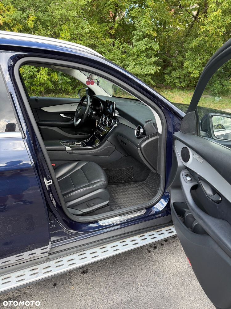 Mercedes-Benz GLC 220 d 4Matic 9G-TRONIC AMG Line - 15