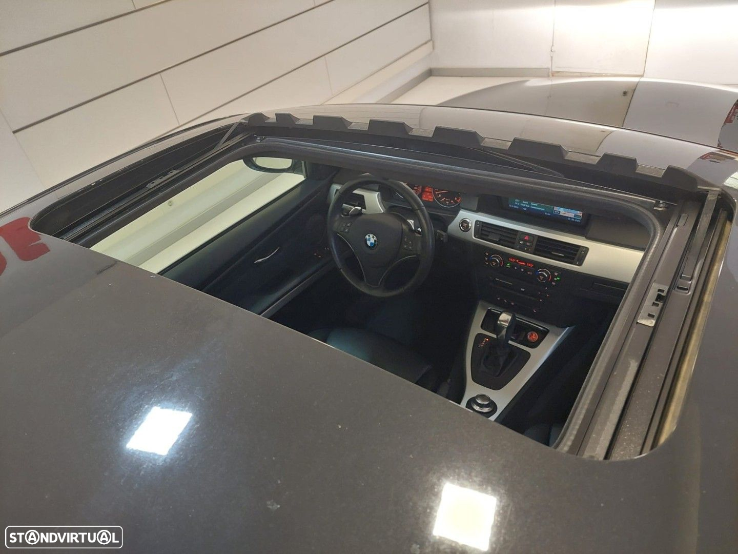 BMW 335 i Coupe Aut. - 12