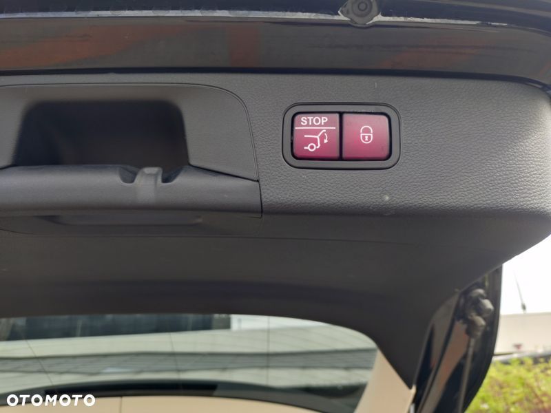 Mercedes-Benz GLC 300 4Matic 9G-TRONIC - 8