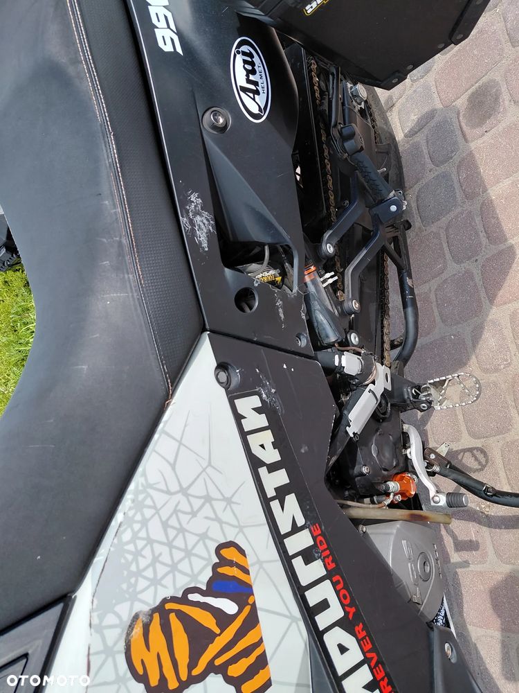 KTM Adventure - 13