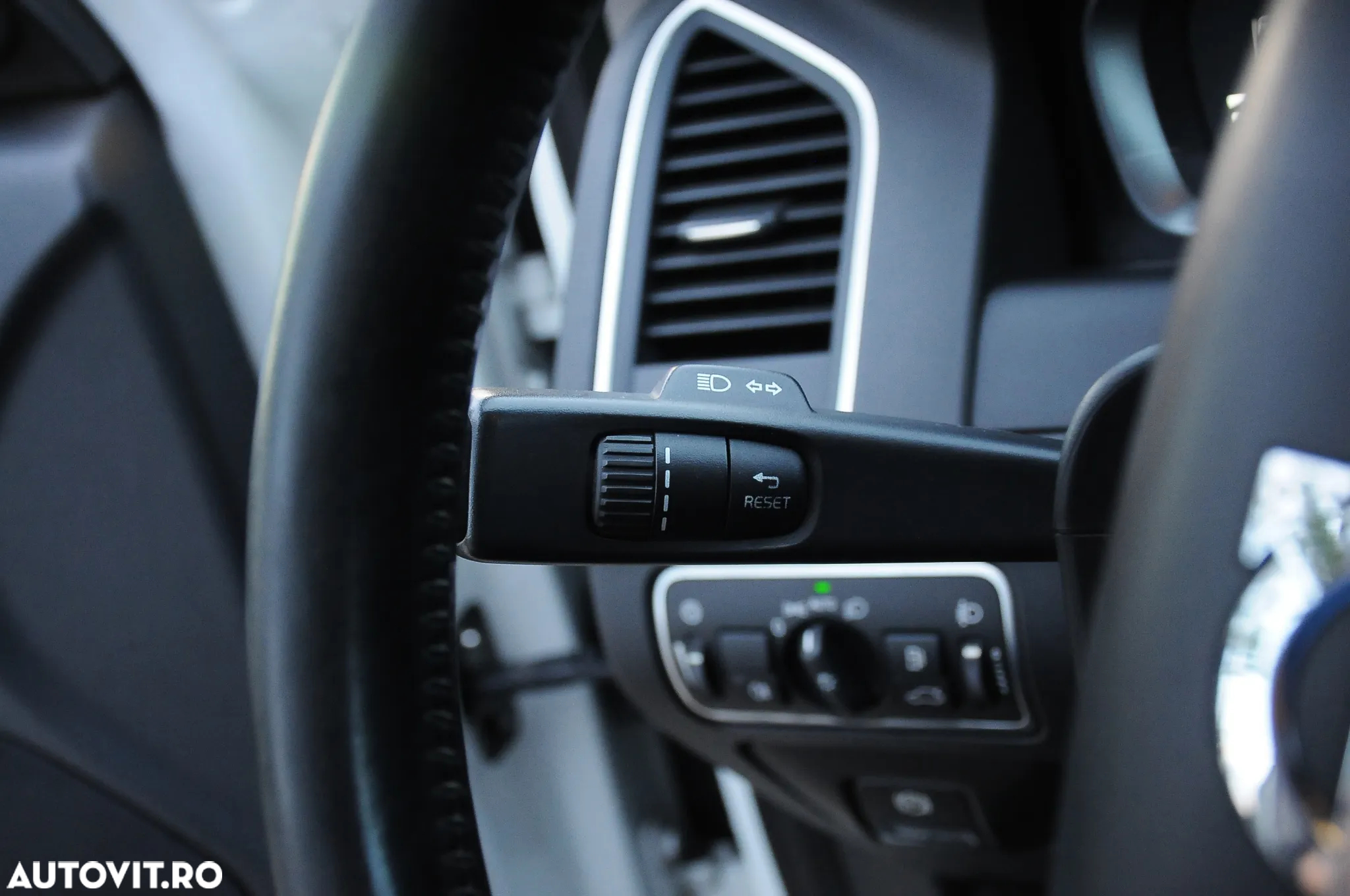 Volvo XC 60 D3 Kinetic - 9