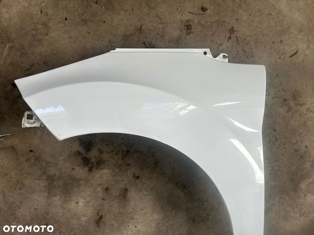 BŁOTNIK LEWY PRAWY PRZÓD FORD FIESTA MK7 - 8