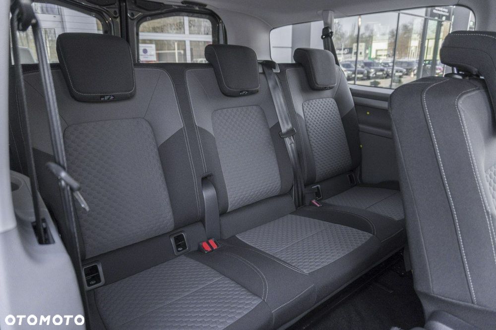 Volkswagen Caravelle - 18