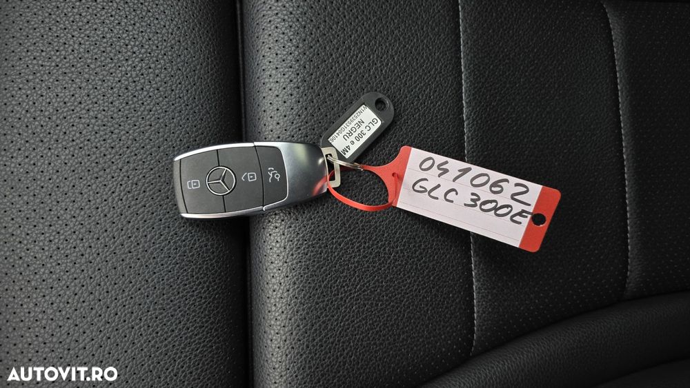 Mercedes-Benz GLC 300 e 4MATIC - 21