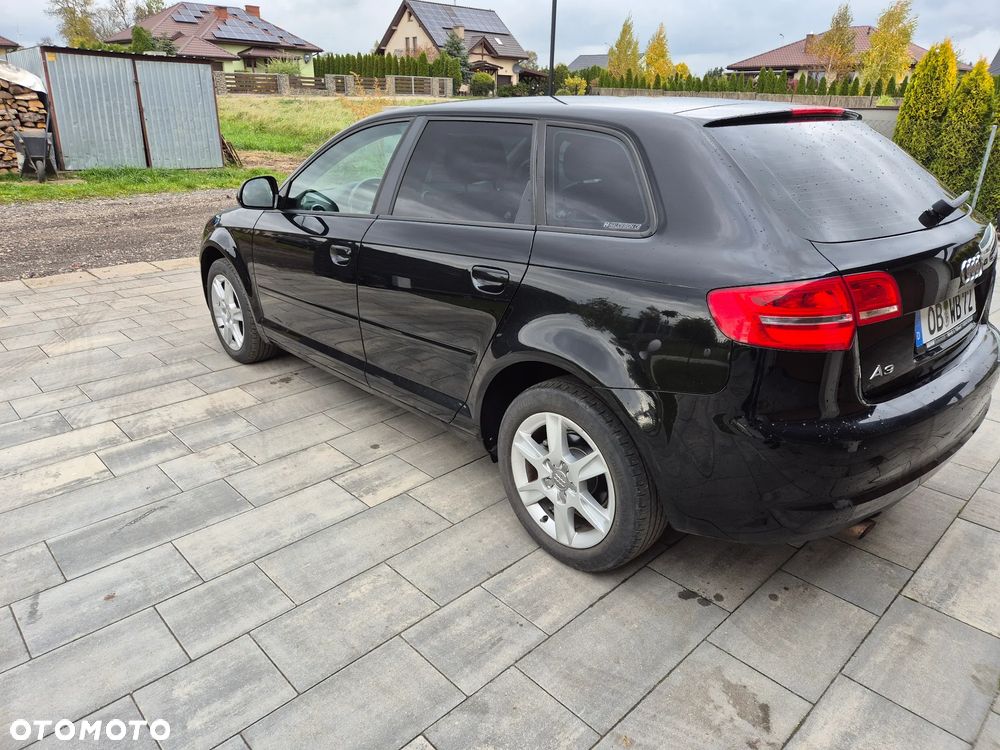 Audi A3 Sportback 1.6 Attraction - 6