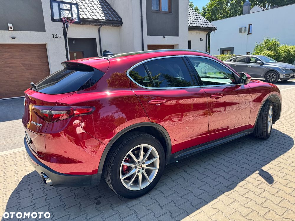 Alfa Romeo Stelvio 2.0 Turbo TI Q4 - 3