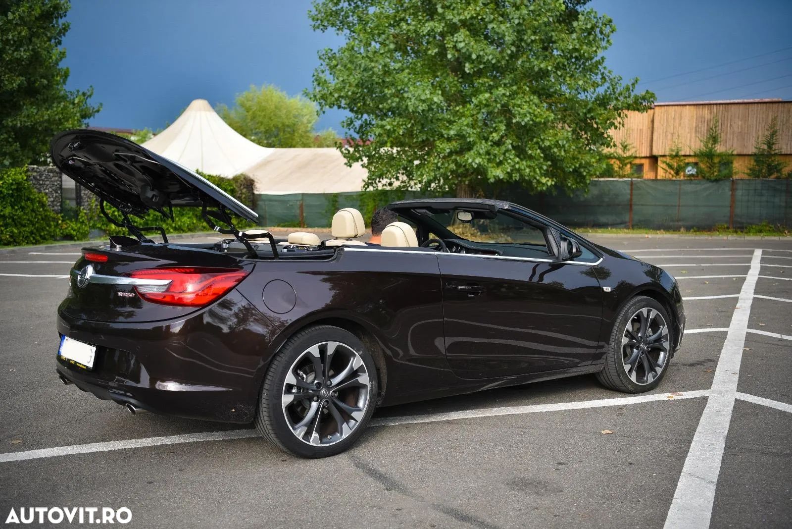Opel Cascada 1.6 Turbo ECOTEC Start/Stop Cosmo - 1