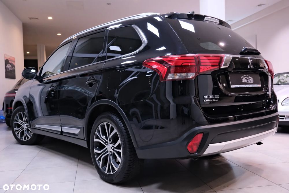 Mitsubishi Outlander 2.0 Intense 4WD CVT - 8