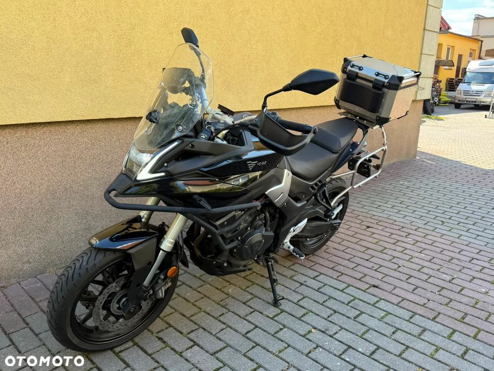 VOGE 500DS - 12