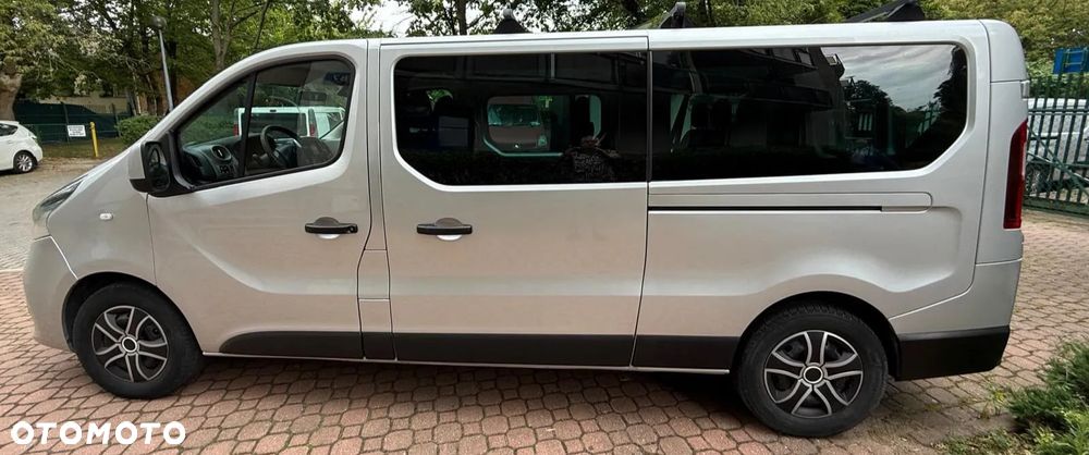Renault Trafic Grand SpaceClass 1.6 dCi - 6