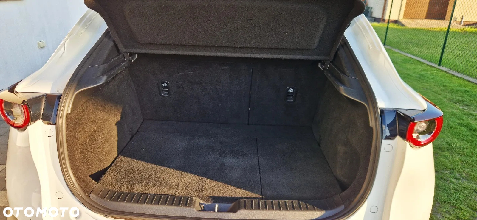 Mazda CX-30 SKYACTIV-X 2.0 M-Hybrid - 14