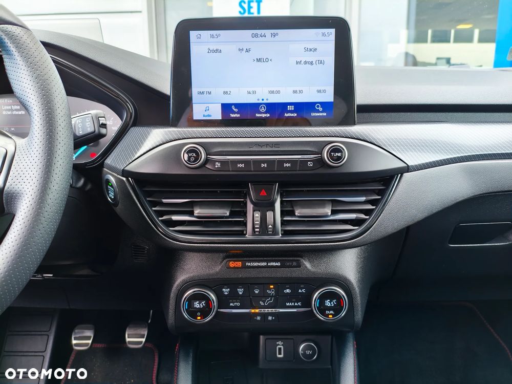 Ford Focus 1.5 TDCi ST-Line ASS - 16