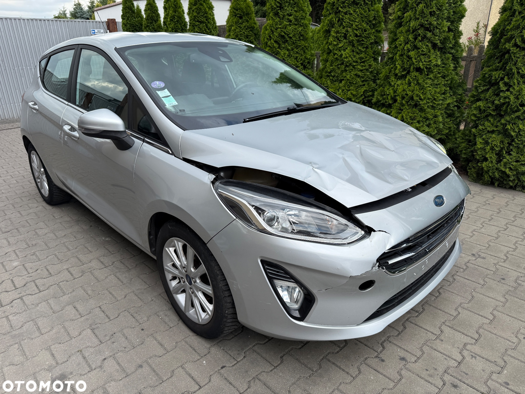 Ford Fiesta 1.0 EcoBoost S&S TREND - 4