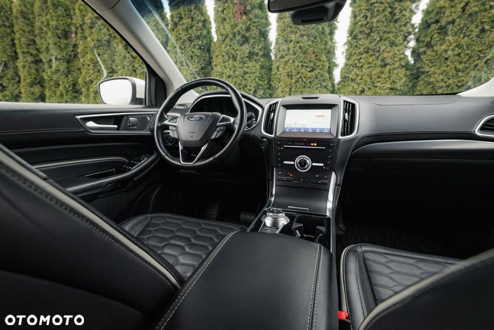 Ford Edge - 17