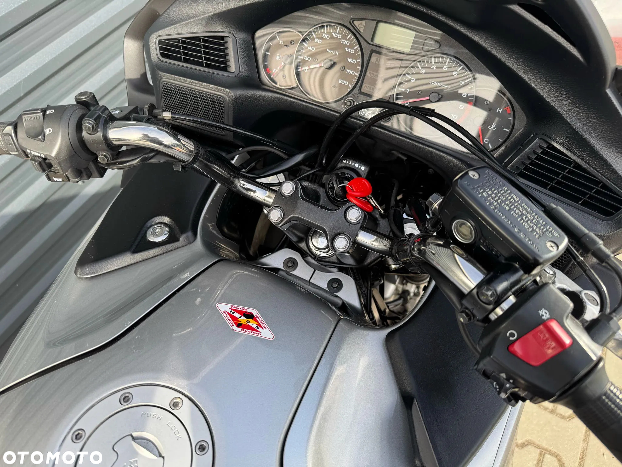 Honda NT - 13