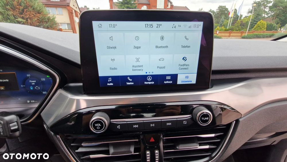 Ford Kuga 2.5 Duratec FHEV TITANIUM - 20