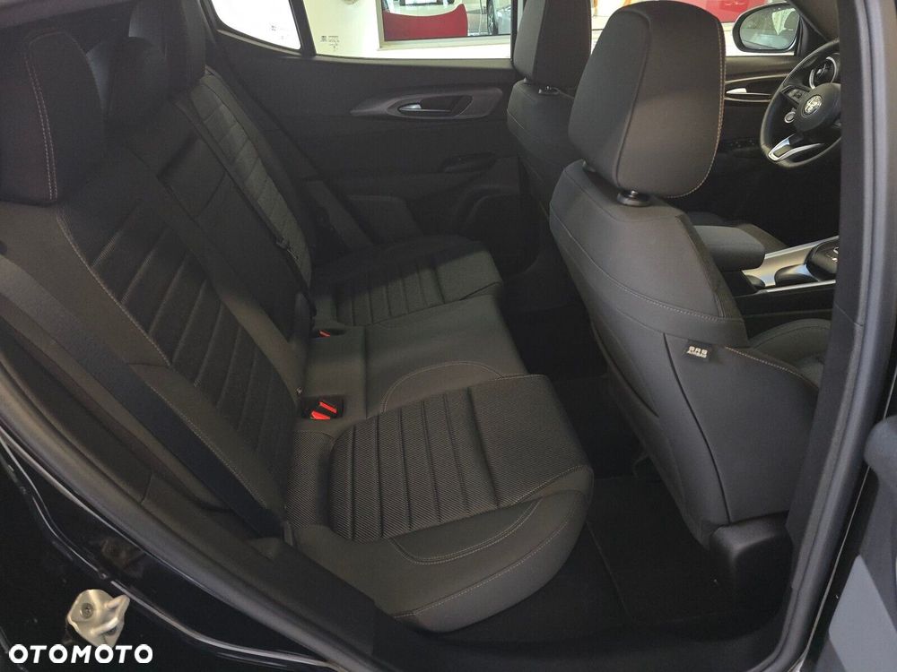 Alfa Romeo Tonale - 10