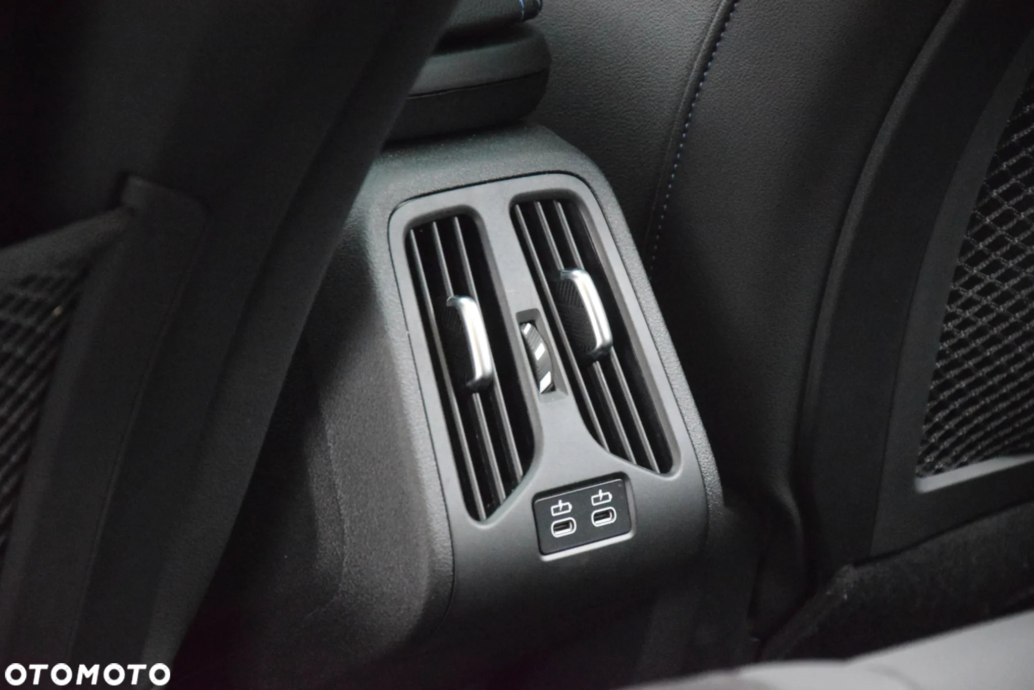 BMW Seria 2 - 25