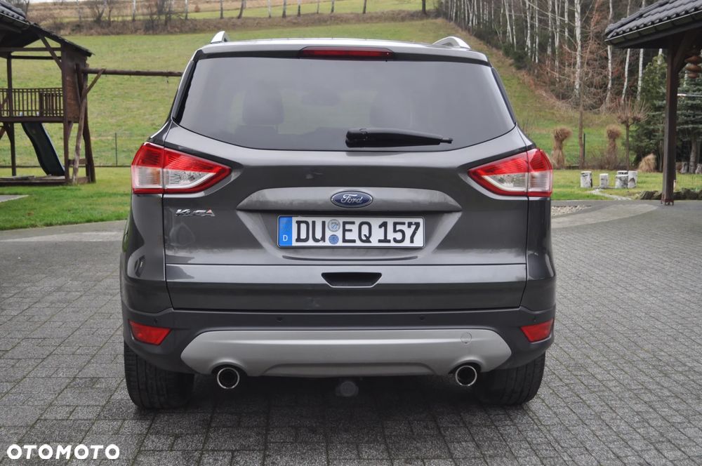 Ford Kuga 2.0 TDCi 2x4 Titanium - 17