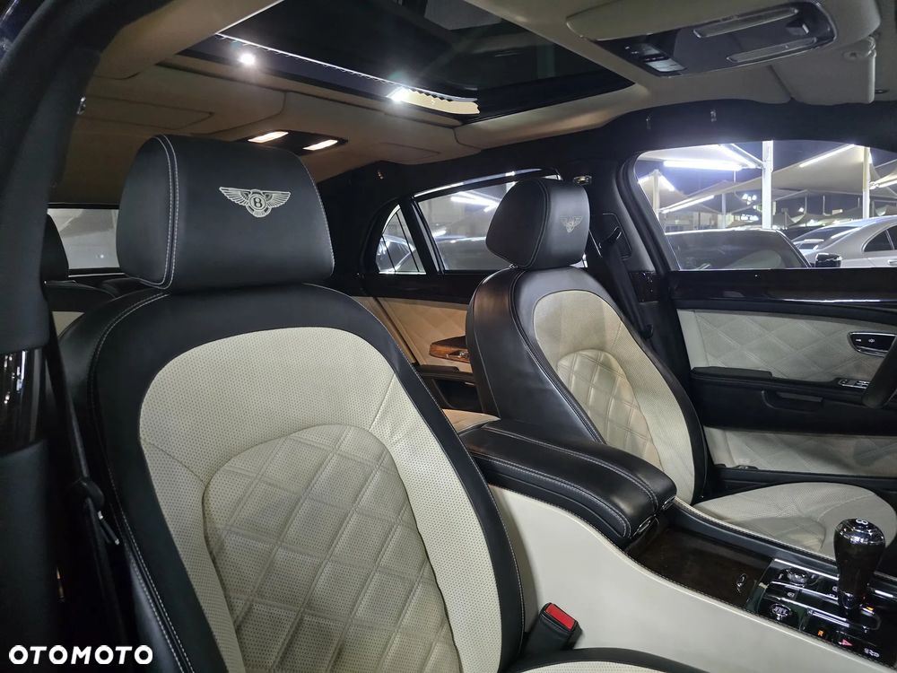 Bentley Mulsanne - 35