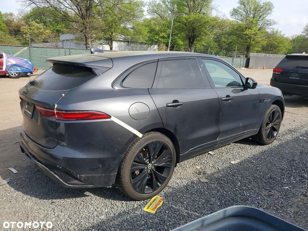 Jaguar F-Pace 2.0 P250 mHEV AWD R-Dynamic S - 4