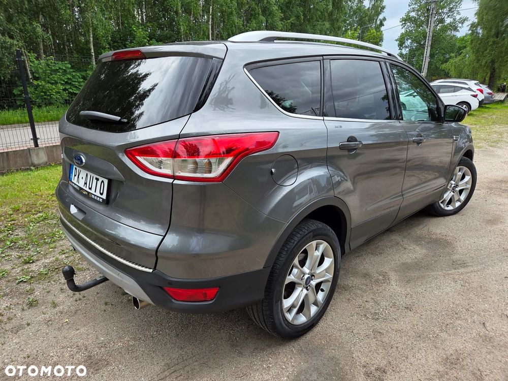 Ford Kuga 2.0 TDCi 4x4 Titanium - 2