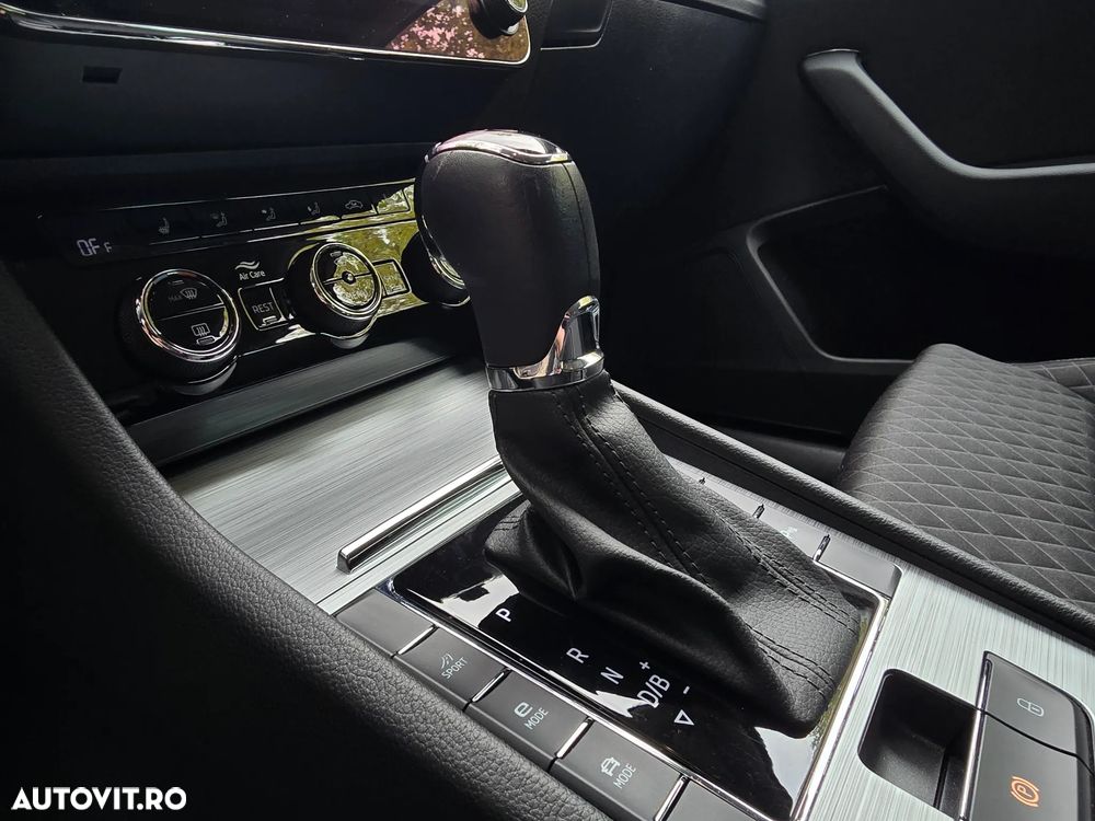 Skoda Superb 1.4 TSI DSG Ambition - 10