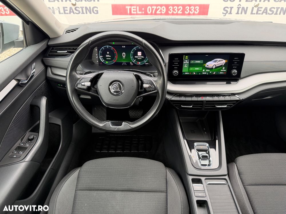 Skoda Octavia 2.0 TDI DSG Style - 30