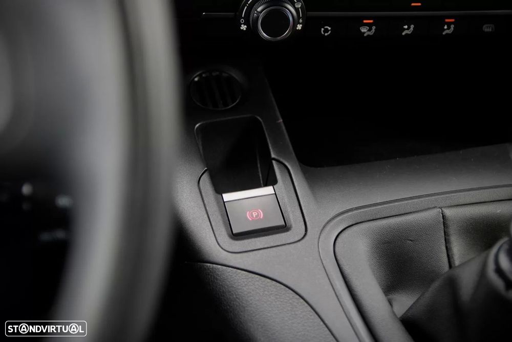 Toyota proace city 1.5d l1 comfort iva dedutÍvel - 24