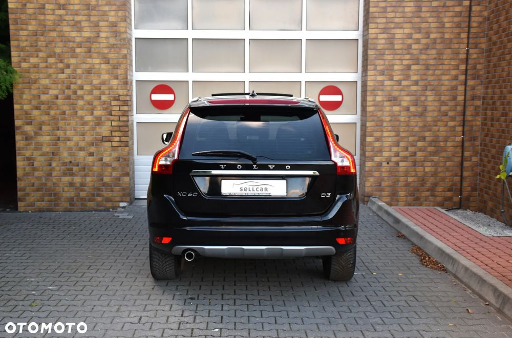 Volvo XC 60 D3 Geartronic Summum - 31