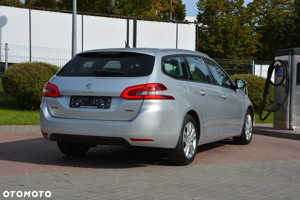 Peugeot 308 BlueHDi FAP 120 EAT6 Stop&Start Allure - 5