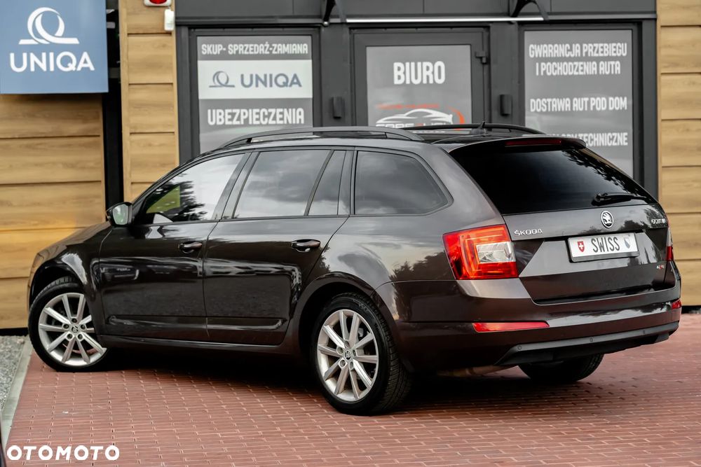 Skoda Octavia 2.0 TDI 4x4 Elegance DSG - 12