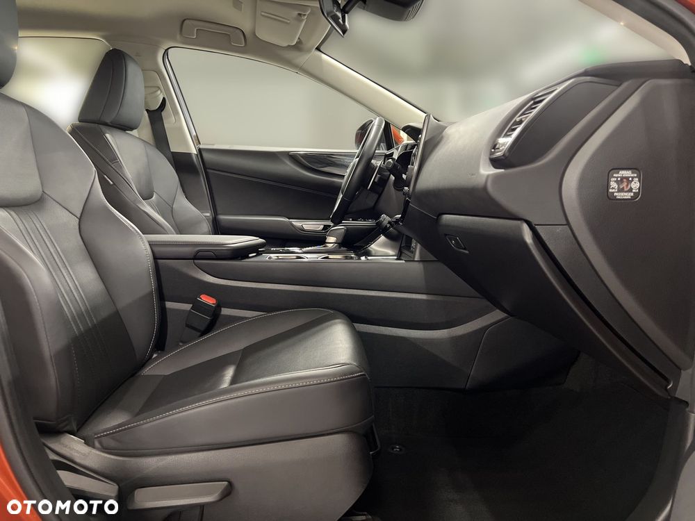 Lexus NX 350h Business AWD - 11