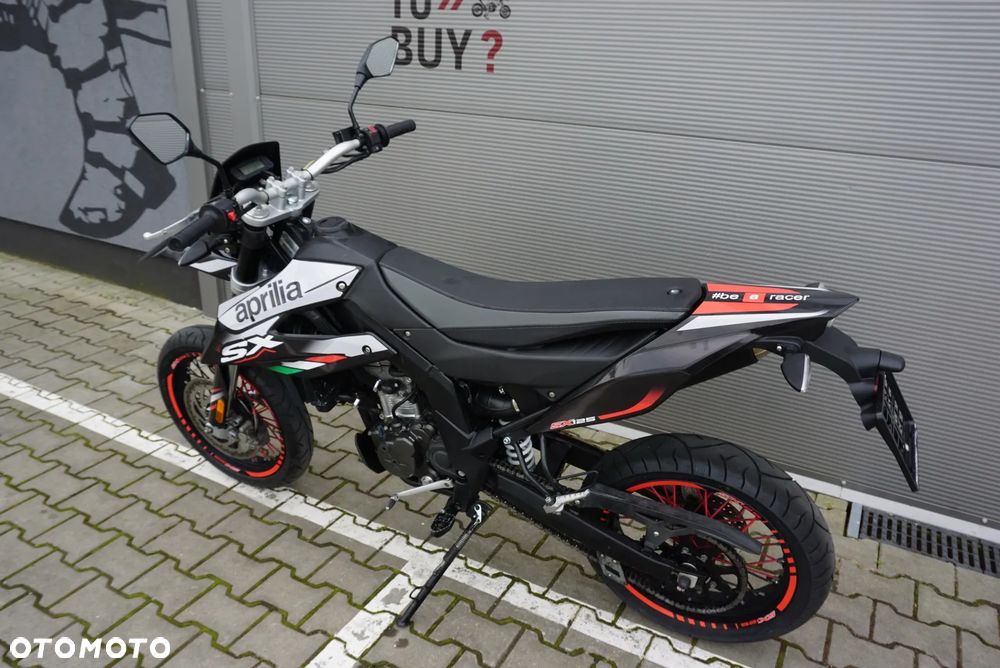 Aprilia SX - 7