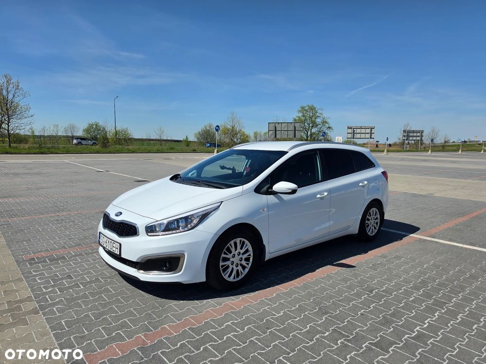 Kia Ceed 1.6 CRDi L DCT - 1