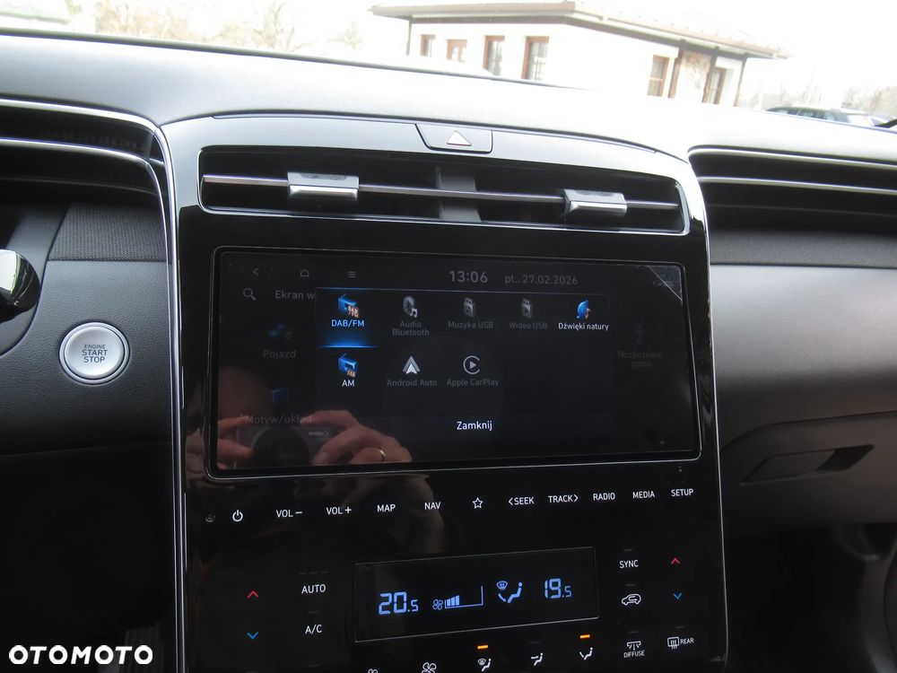 Hyundai Tucson 1.6 T-GDi HEV Executive 2WD - 31