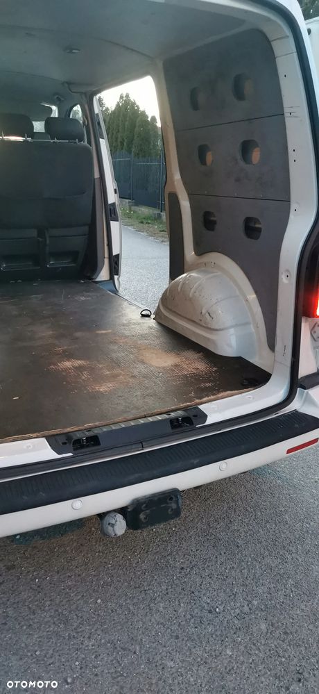 Volkswagen T5 - 8