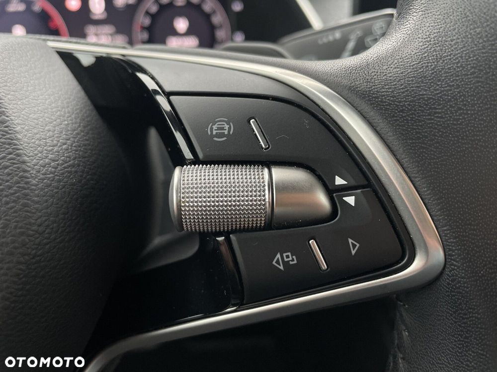 Skoda Octavia 2.0 TDI Selection DSG - 17