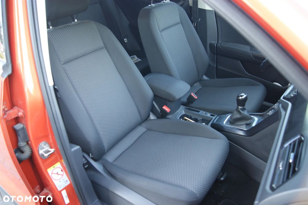 Volkswagen T-Roc 1.6 TDI SCR - 17