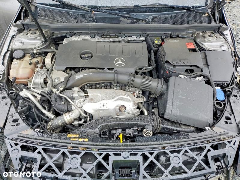 Mercedes-Benz CLA 250 4-Matic Edition 1 7G-DCT - 9