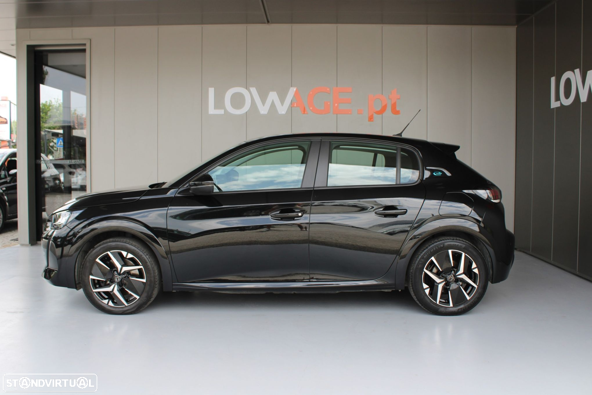 Peugeot e-208 50 kWh Active Pack - 18
