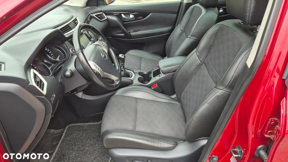 Nissan Qashqai 1.6 DIG-T Tekna+ - 11