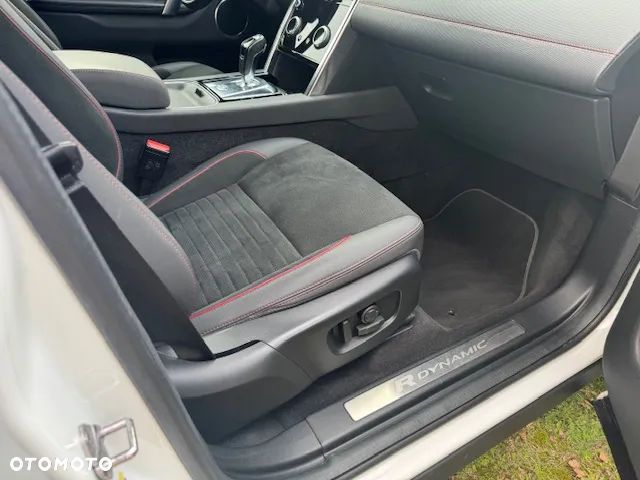 Land Rover Discovery Sport 2.0 D180 R-Dynamic SE - 27